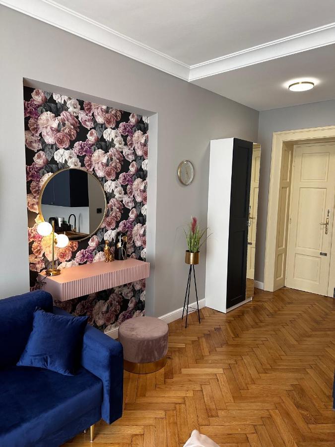 Premium In Spiski Palace Apartment *